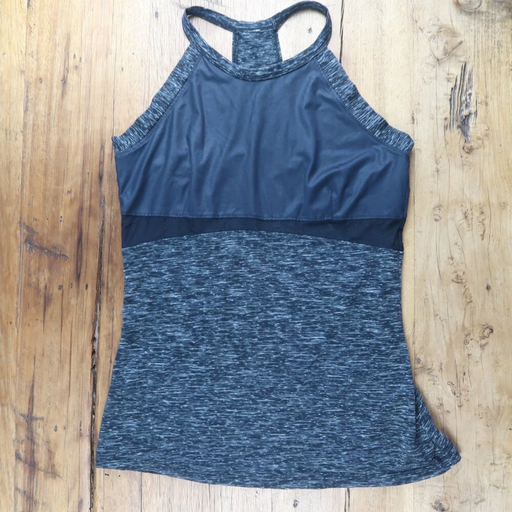 REEBOK BLACK HEATHER HIGH NECK WORK OUT WITH MESH DETAIL TANK TOP SIZE MEDIUM